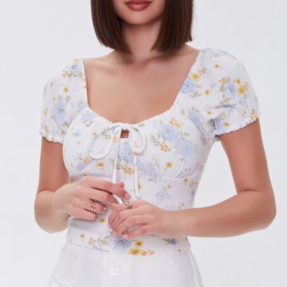 Forever 21 Floral Crop Top - White and Blue
